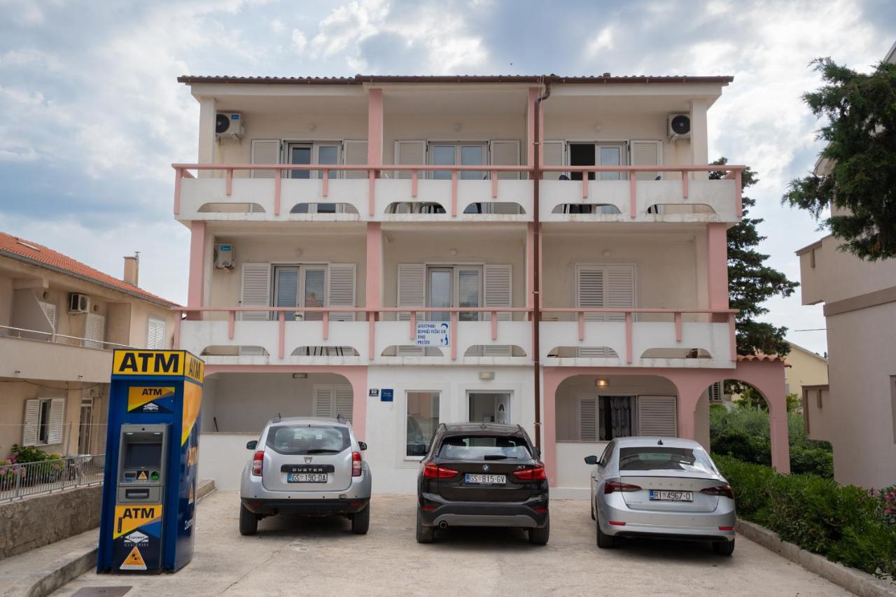 Apartmani Vidusin Новаля Екстер'єр фото