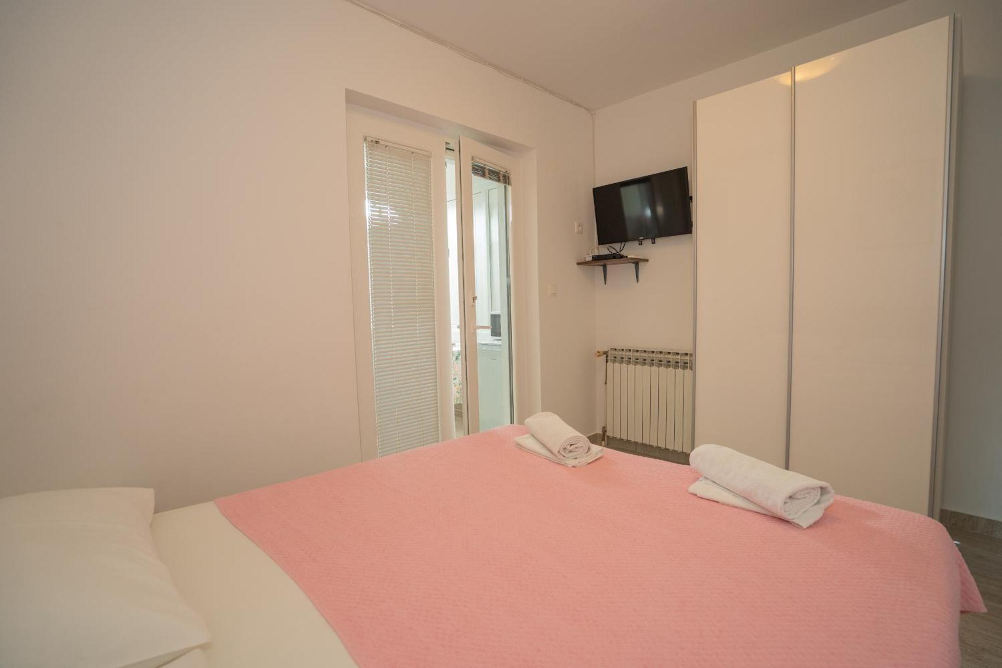 Apartmani Vidusin Новаля Екстер'єр фото